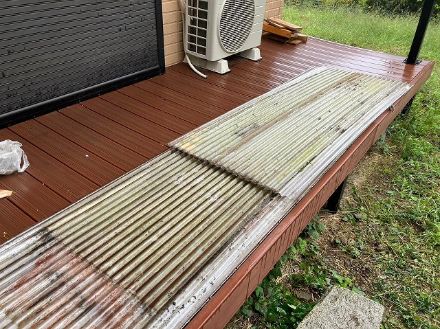 甲州市　屋根カバー工法